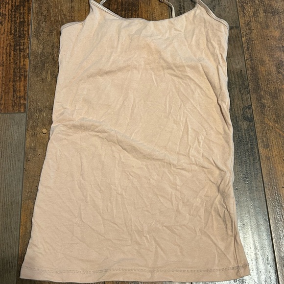 Women’s Aeropostale blush  favorite cami size small - Picture 1 of 3